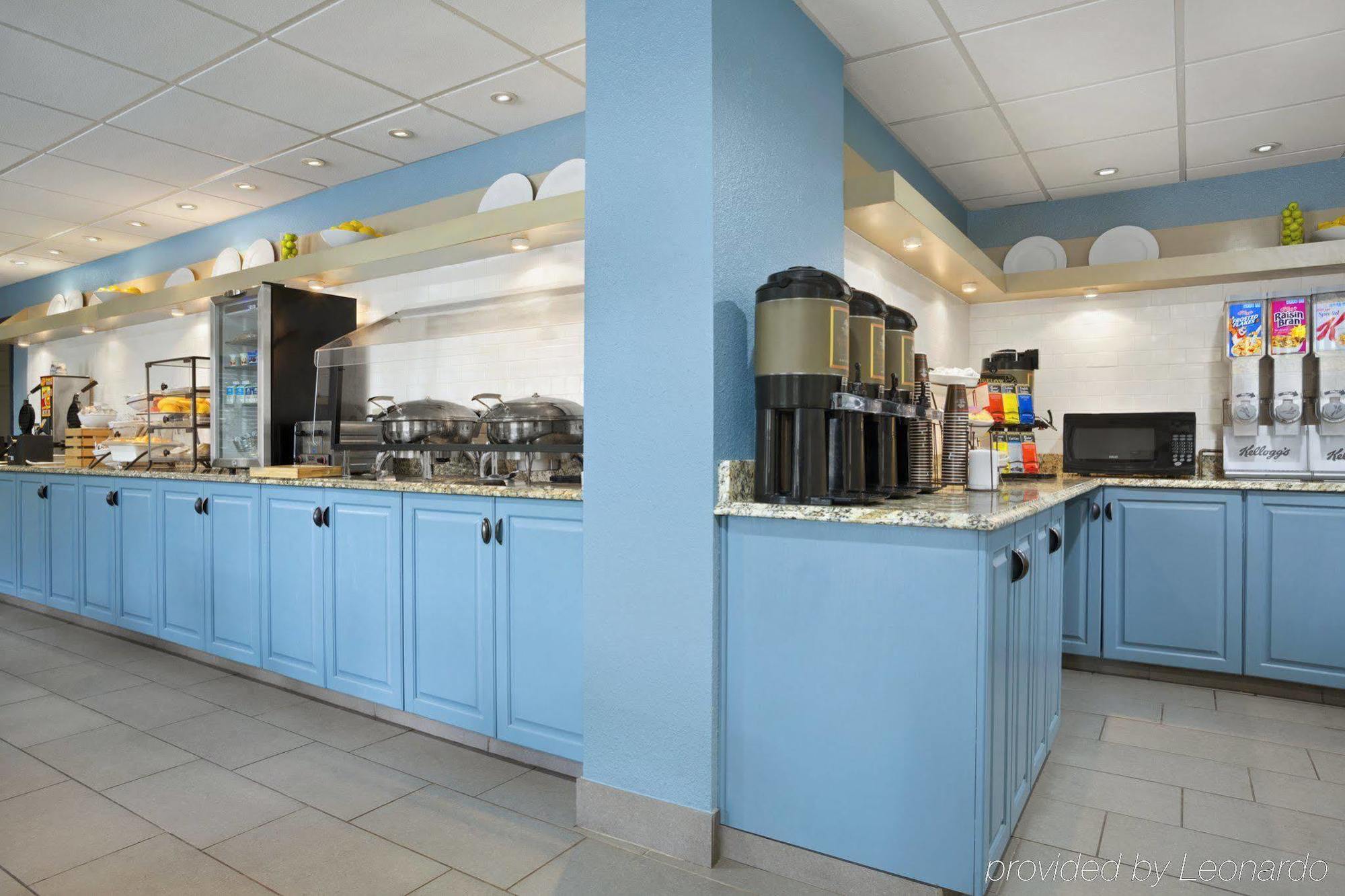 Country Inn & Suites By Radisson, Charlotte University Place, Nc Екстериор снимка